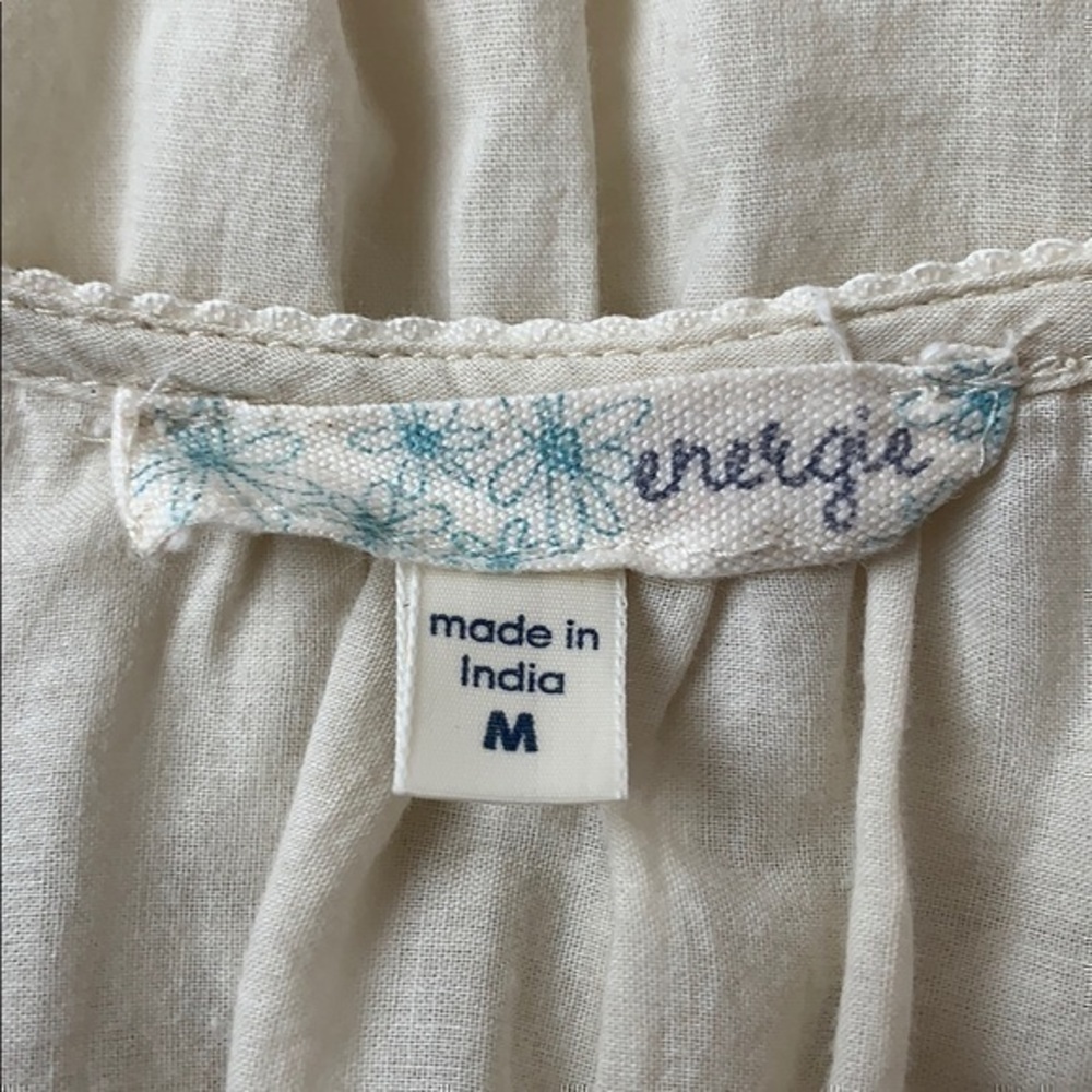 Energie | Sleeveless Lace Top - Picture 3 of 6